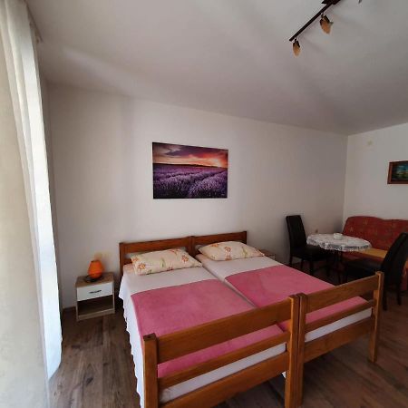 Apartments Topalovic Kostrena Kültér fotó